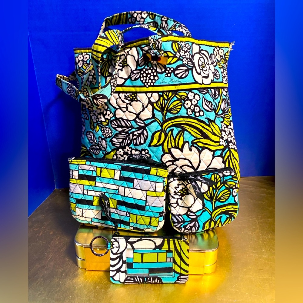 Vera Bradley Retired 2012 Island Bloom Pattern Collection of 4 Pieces